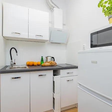 Shortstaypoland Zlota Warsaw Exterior photo